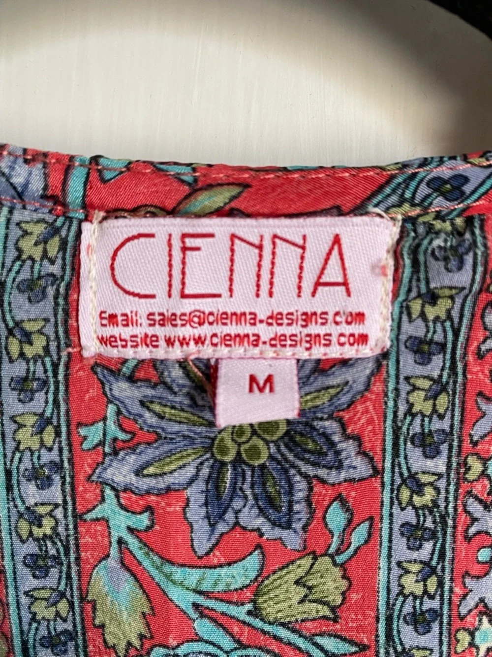 Vintage Silk Mix Over Shirt / Robe / Kimono with Ruffle and Bow Tie Detail - Picture 2 of 9